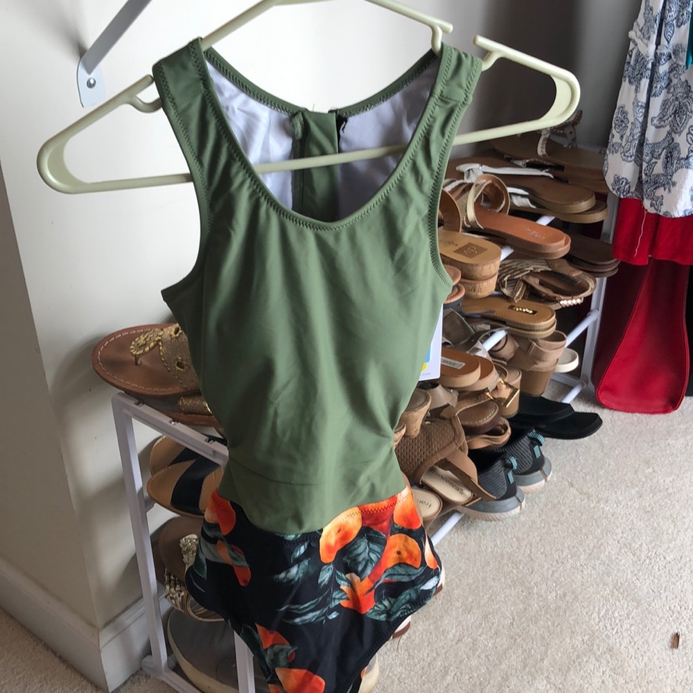 Cupshe brand bathing suit